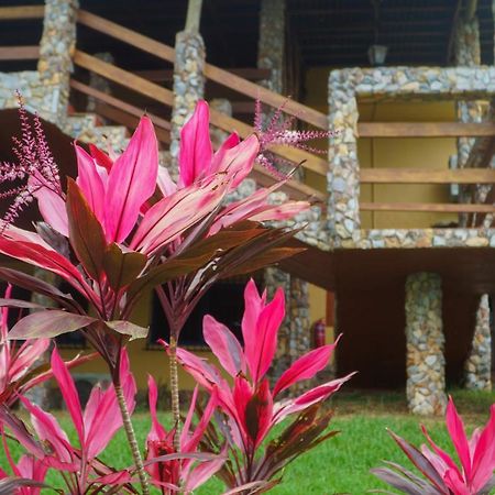 Hillburi Villa Aburi Buitenkant foto