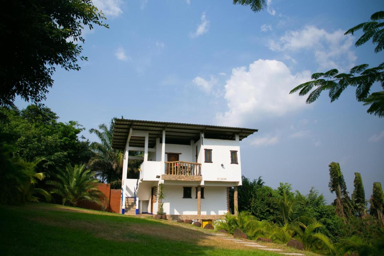 Hillburi Villa Aburi Buitenkant foto